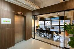 Hongkong Street (D1), Office #555574491
